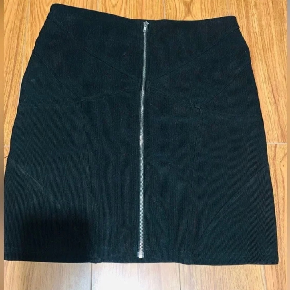 Mix of clothes, 3 items size S and XS